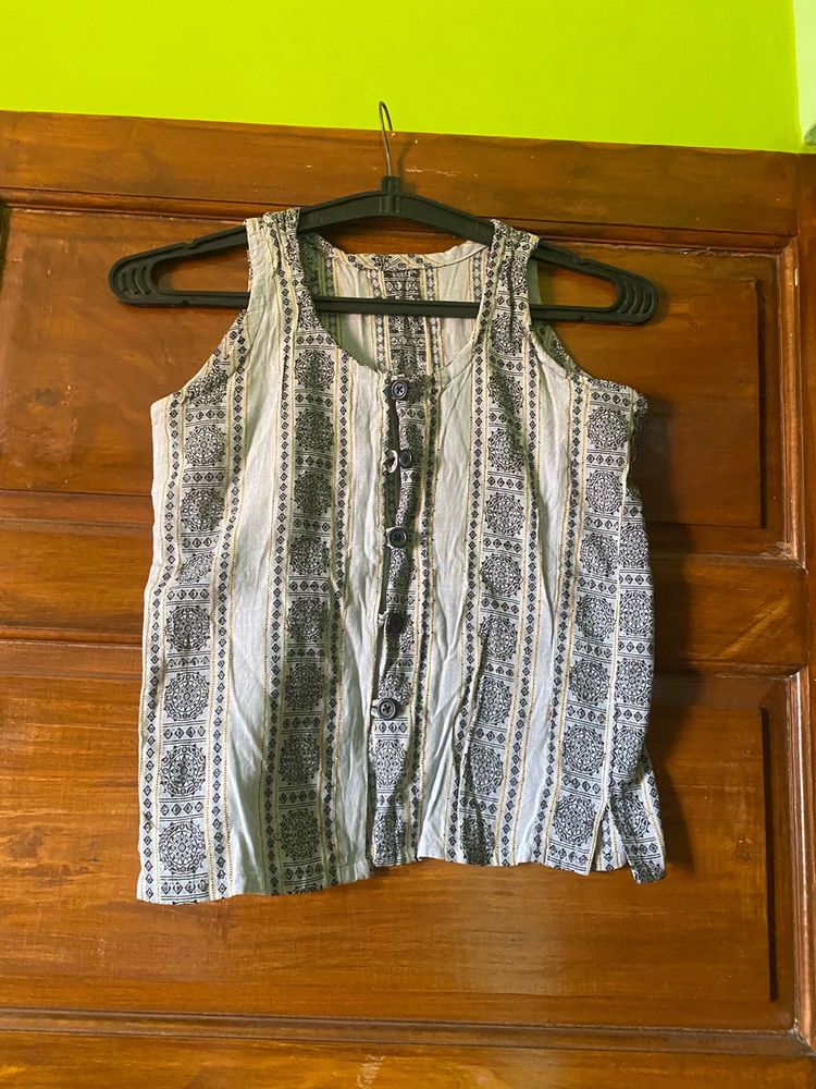 Boho Print Sleeveless Button-Up Blouse