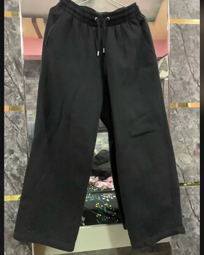 HnM Black premium baggy sweat pants