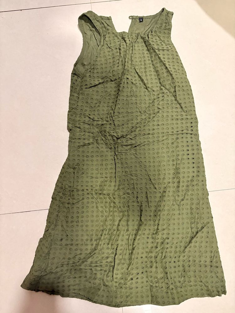 Olive Green Textured Sleeveless Dress