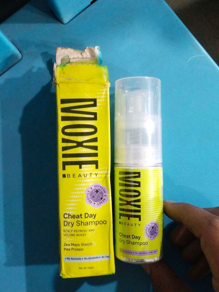 MOXIE Cheat Day Dry Shampoo