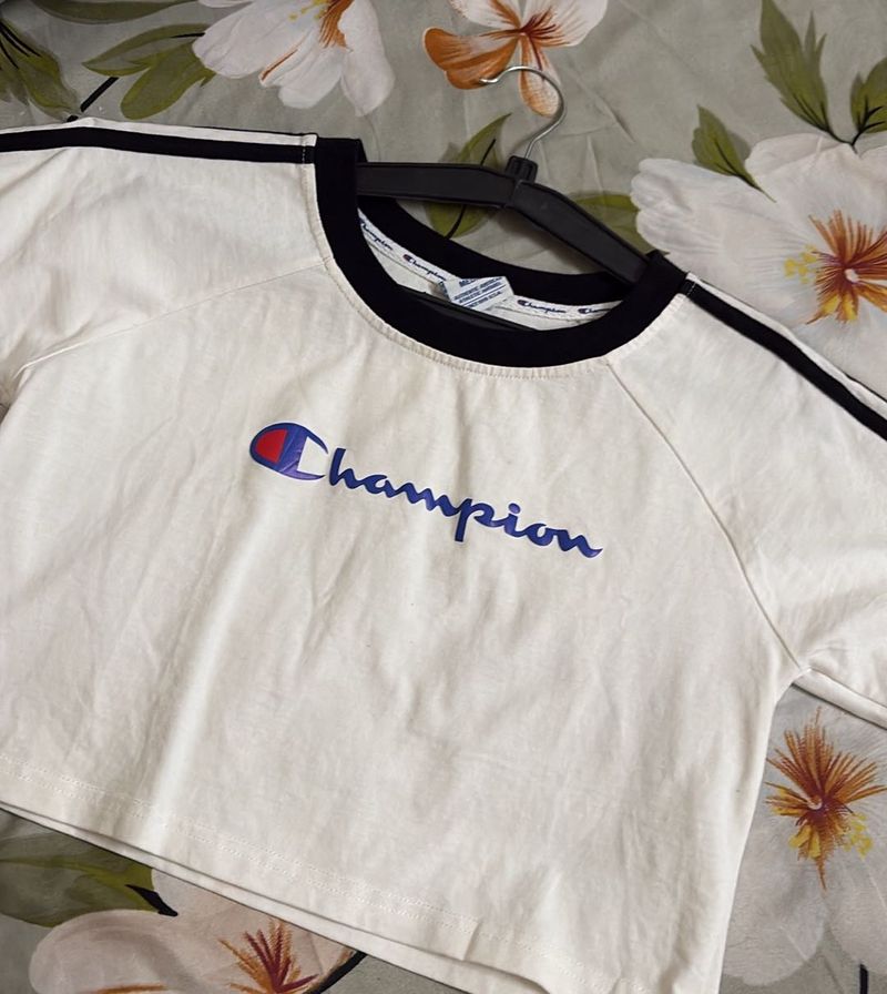 Champion Cropped T-Shirt