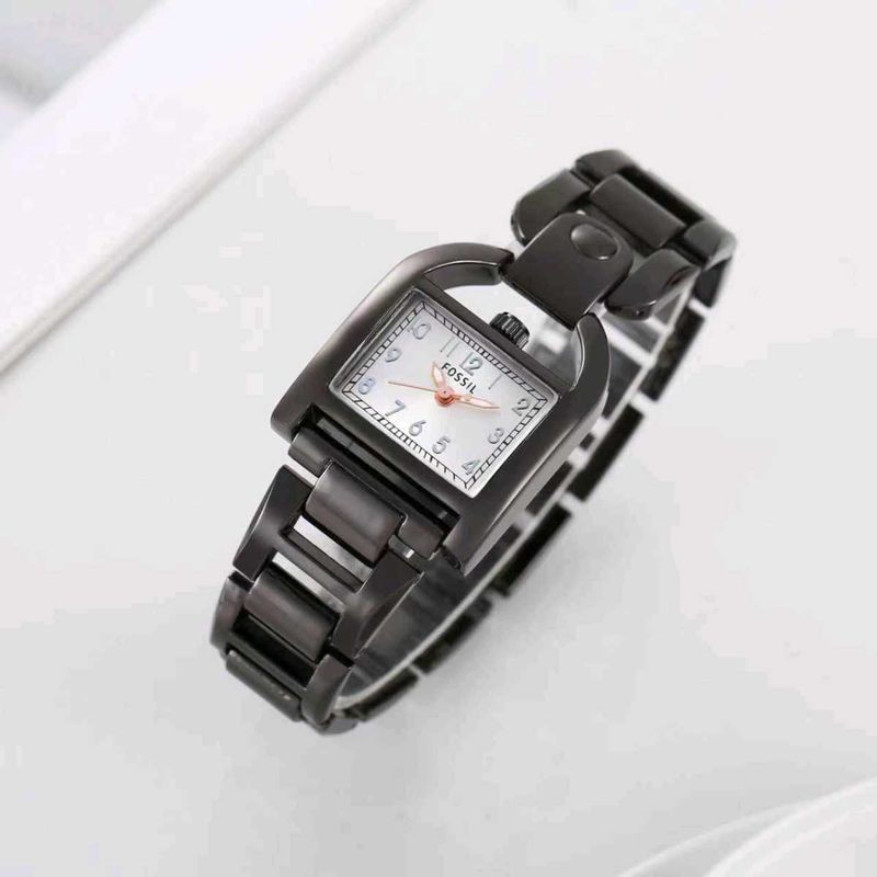Fossil ladies watch PREMIUM QUALITY  AT SALE WD BO