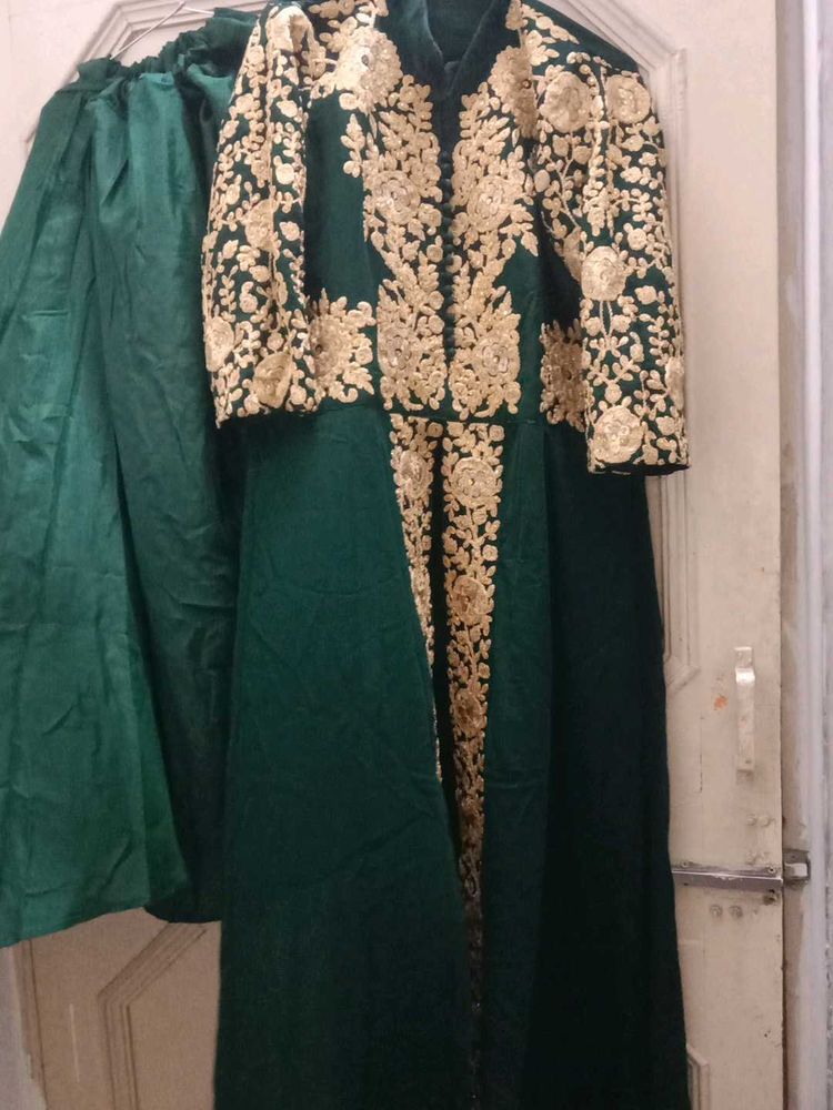 gown with skirt