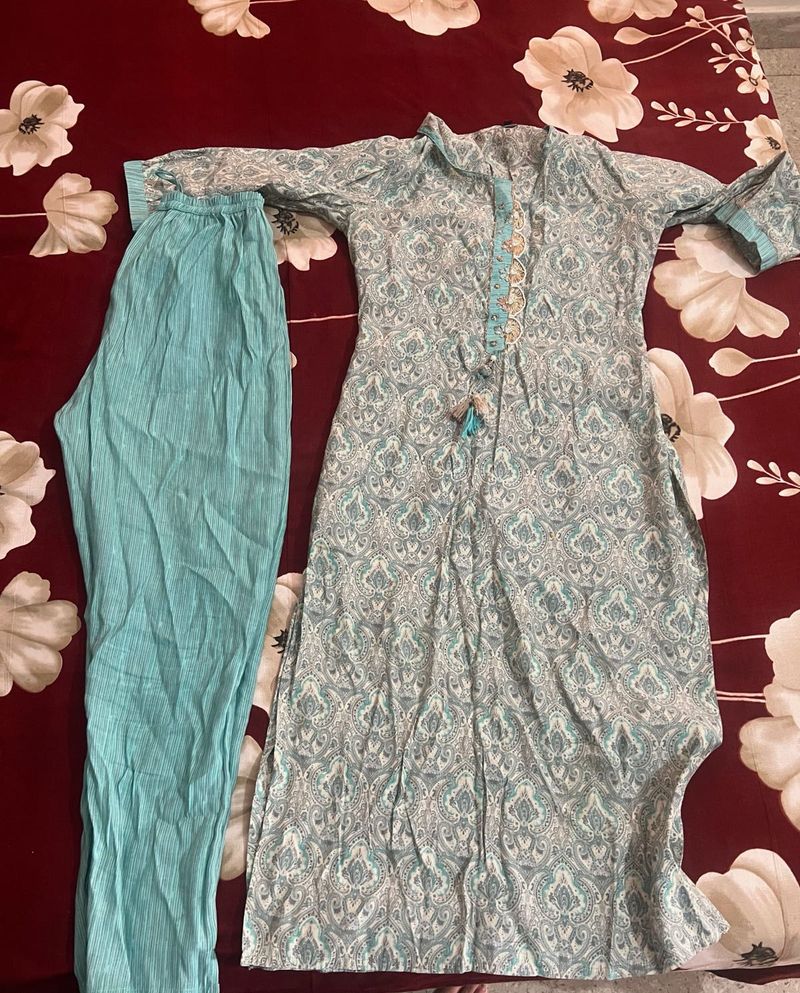 Elegant Kurta Set with Pants