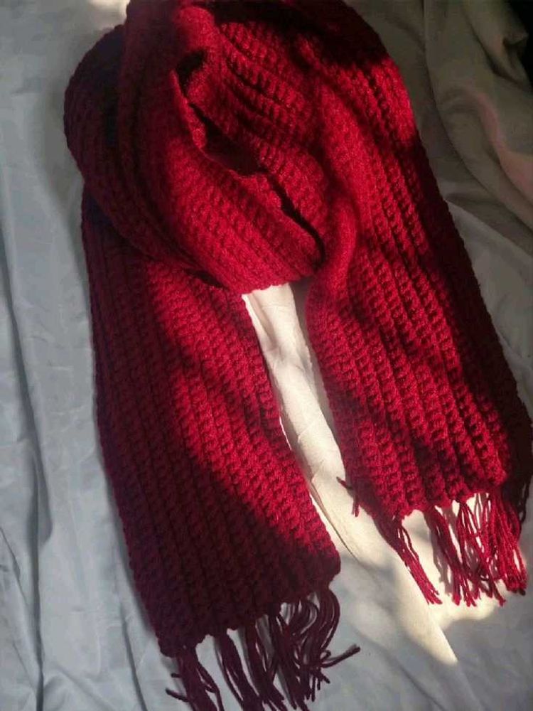 Mikasa scarf (handmade)
