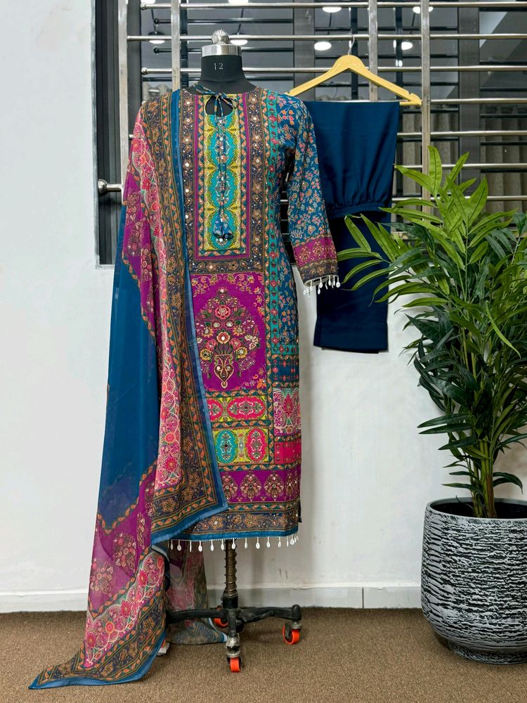 REAL MIRROR &amp; DIAMOND HANDWORK KURTI SET