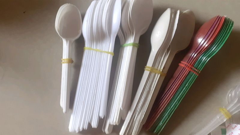 60+ Plastic Spoons