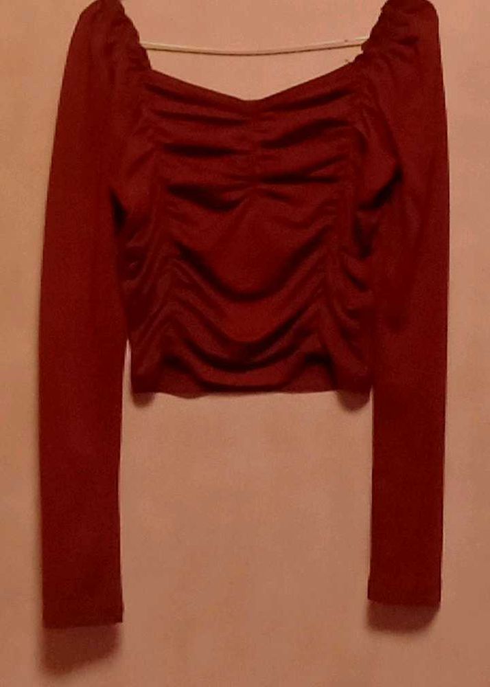 Chic Ruched Long Sleeve Top