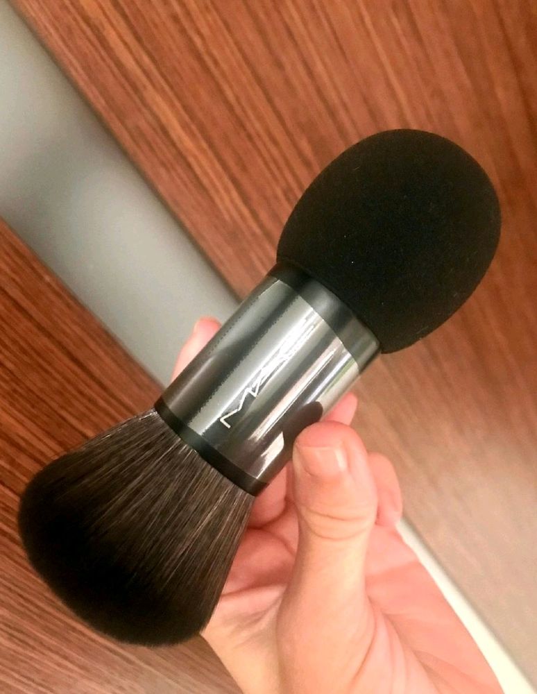 Brand New MAC Foundation Dual Brush