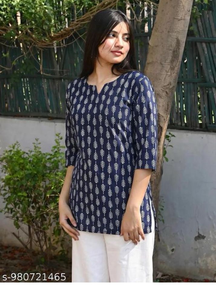Stylish Blue Leaf Print Kurta