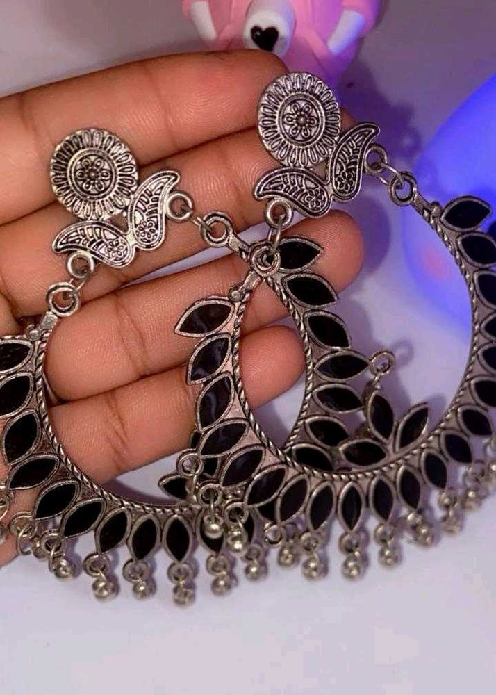 Boho Black Leaf Earrings