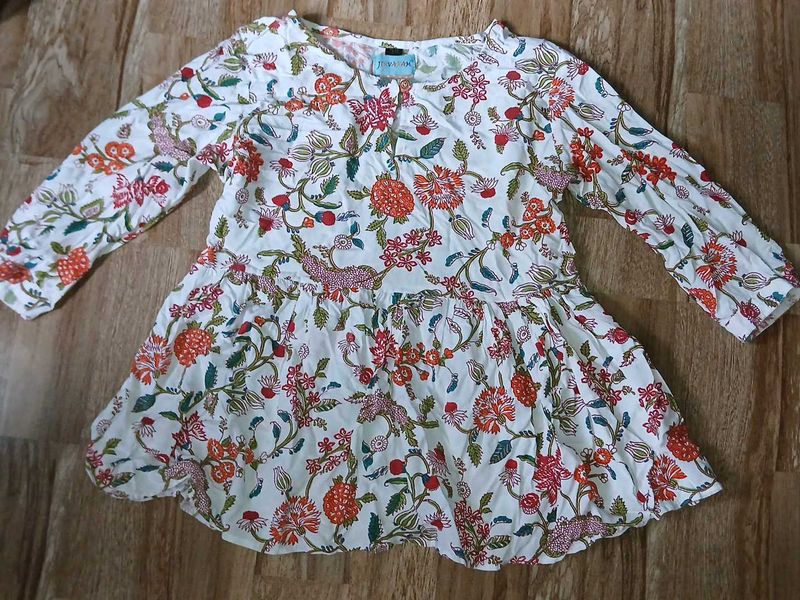 Beautiful Floral Print Kurta
