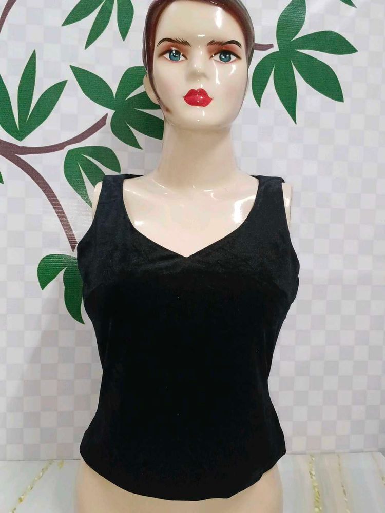 (300)Vintage Black Velvet Tank Top