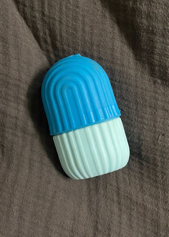 Ice Roller for Face &amp; Body – Blue/sky blue