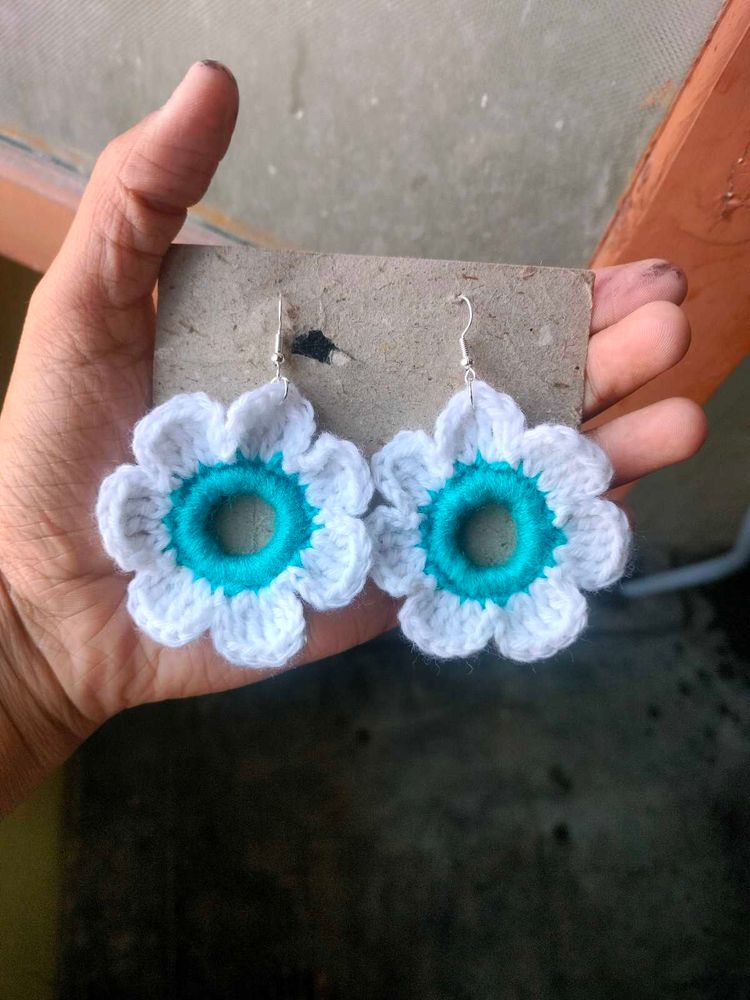 Crochet Daisy Flower Earrings