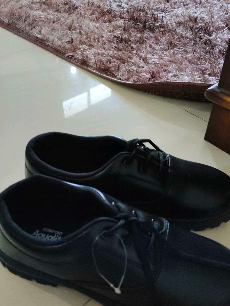 Comfort Aqualite Casual Shoes