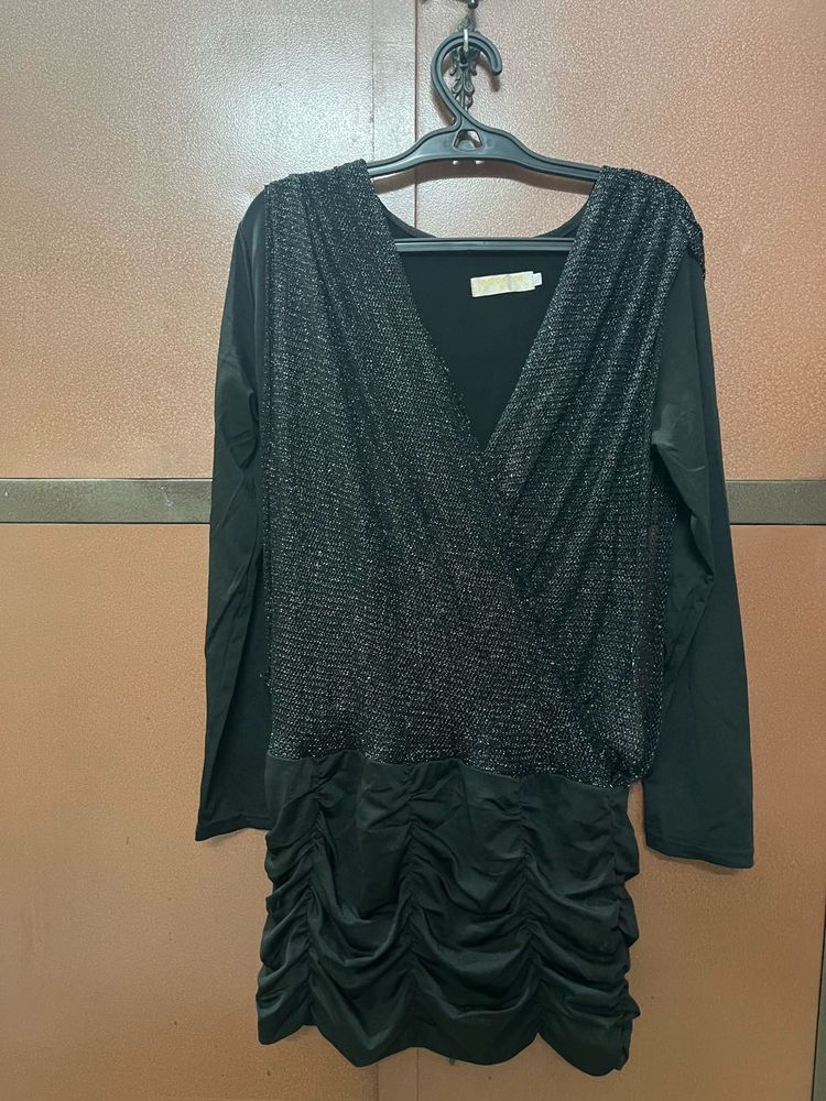Party wear