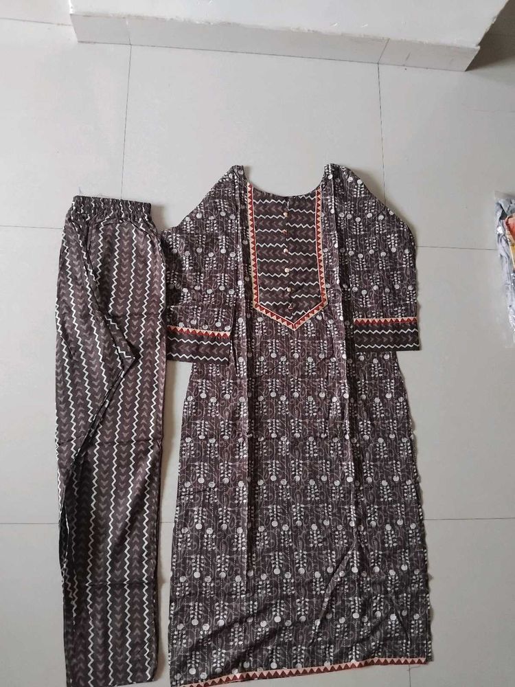 Elegant Printed Kurta Set