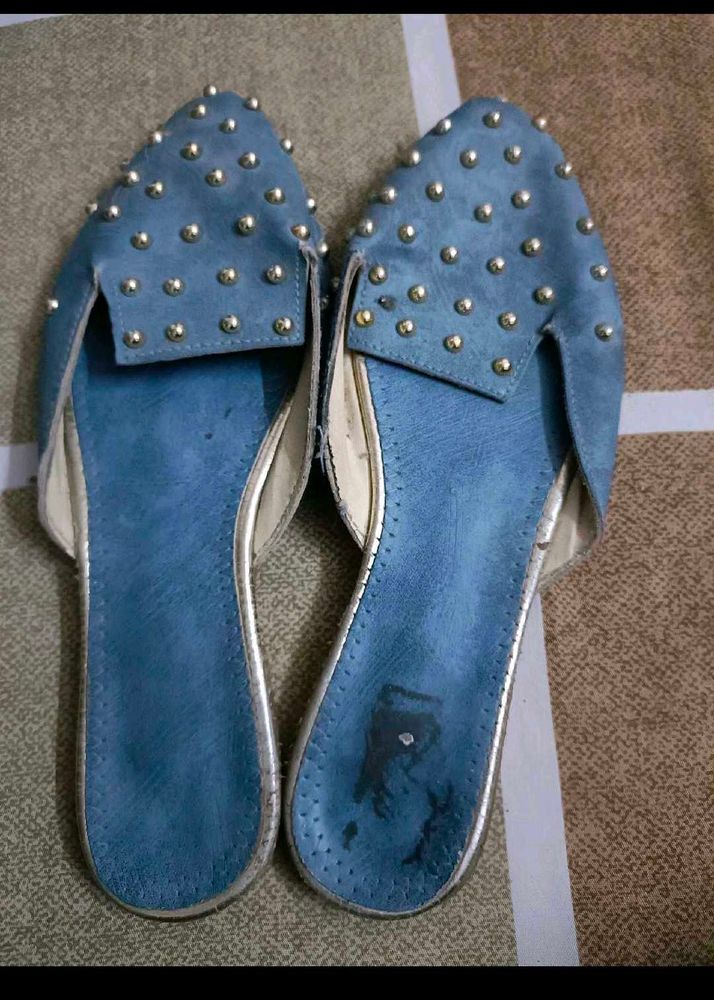 Studded Party Wear Blue Slip-On Flats In 39 Number