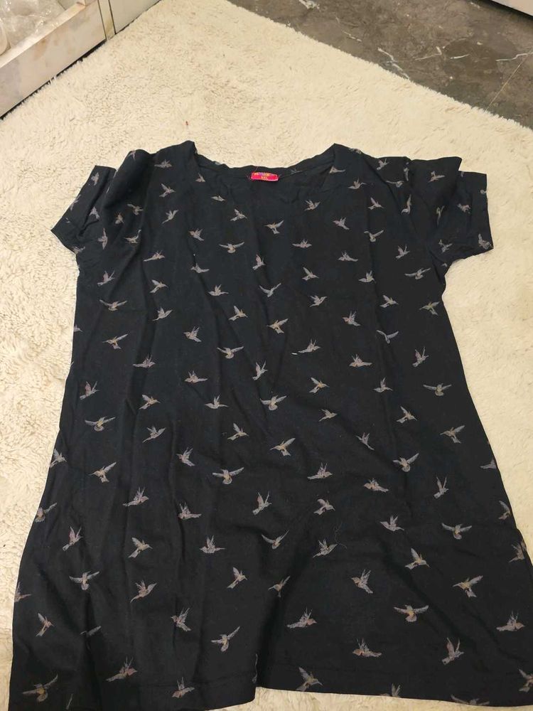 Dark black Bird Print Top