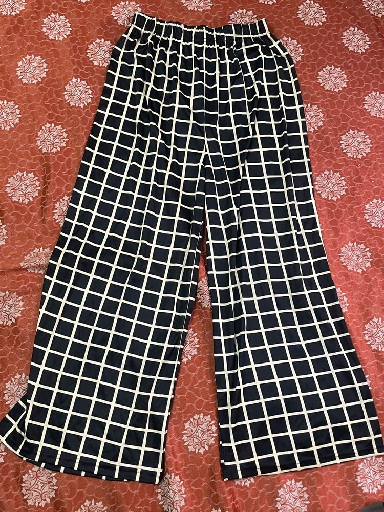 LADIES LOWER FOR SUMMER