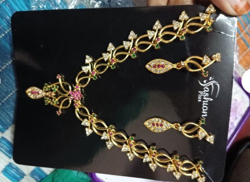 Elegant Necklace &amp; Earring Set