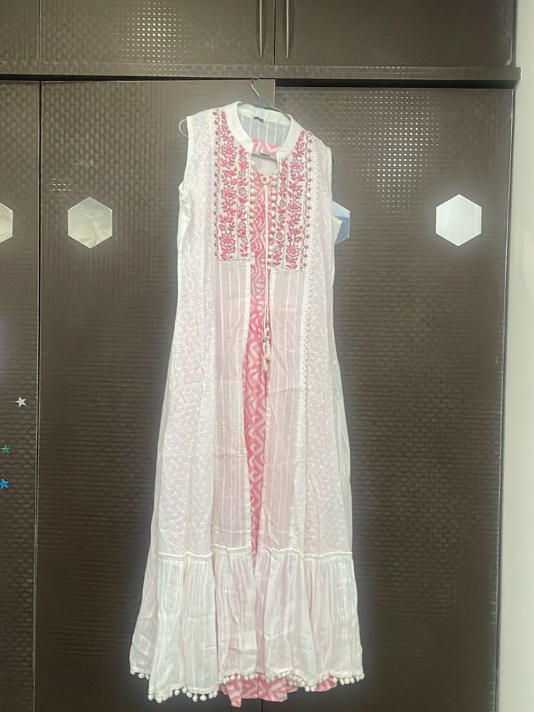 Elegant White long shrug  &amp; Pink Anarkali Kurta Se