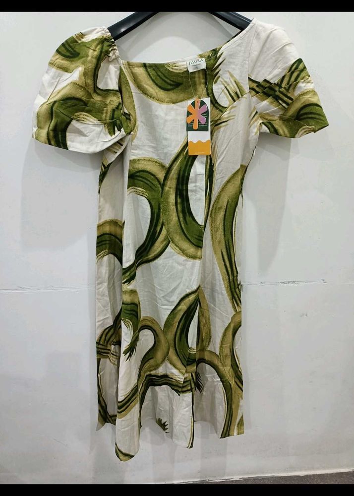 Unique Print Puff Sleeve Dress