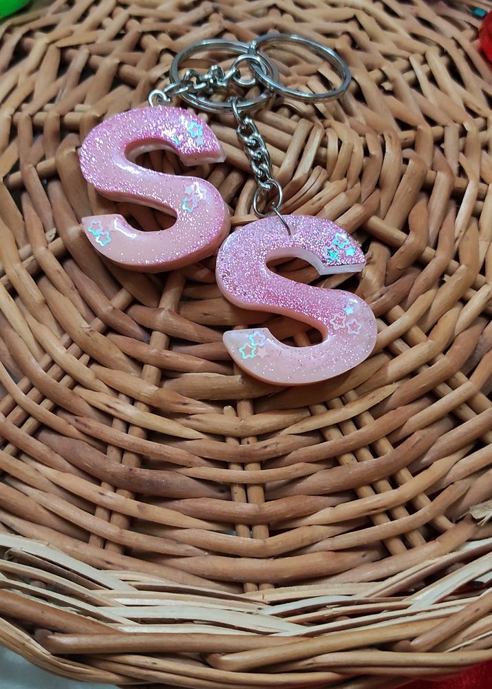 10 Pieces Keychain Each 2 Alphabet ❤