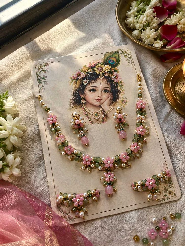 Exquisite Pink &amp; Green Beaded Jewellery Set