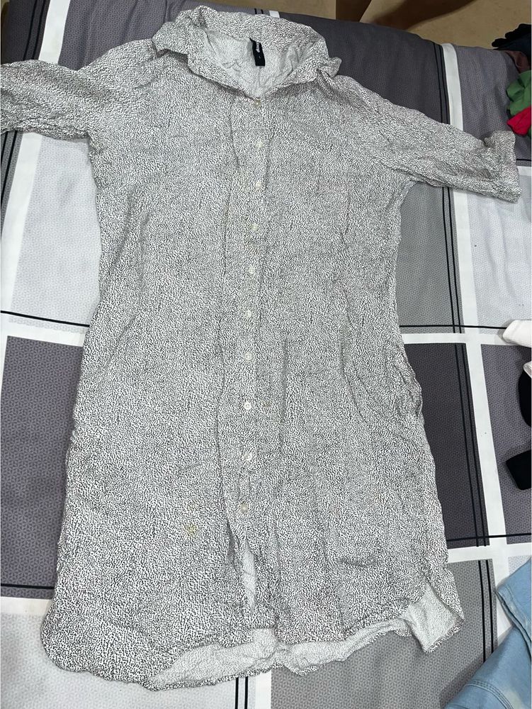 Chic Patterned Button-Up Dress