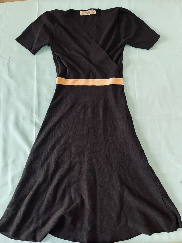 Elegant Black Wrap Dress