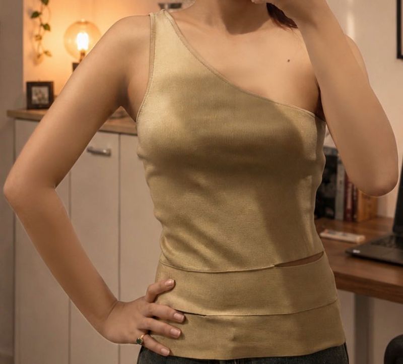 one shoulder top