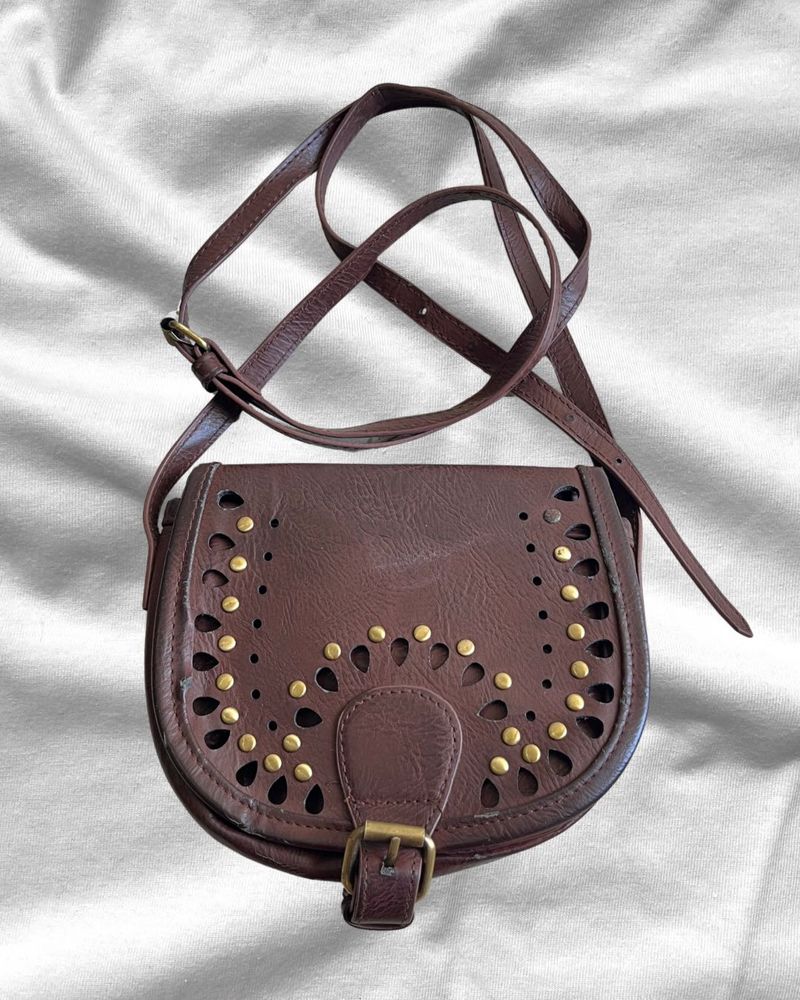 Vintage Leather Brown sling bag
