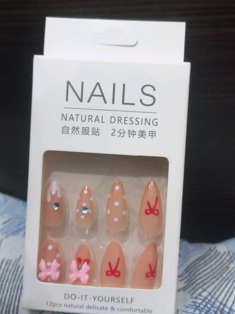 DIY Press-On Nails