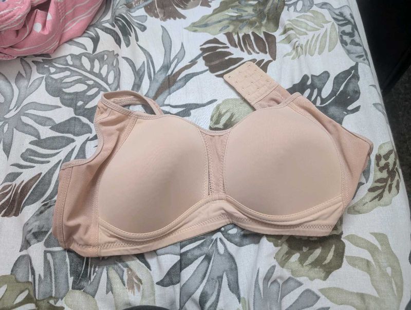 2 bras