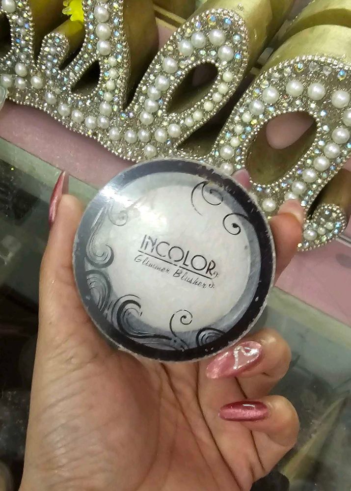 silver highlighter