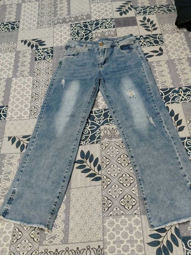 Stylish Acid Wash Ripped Jeans