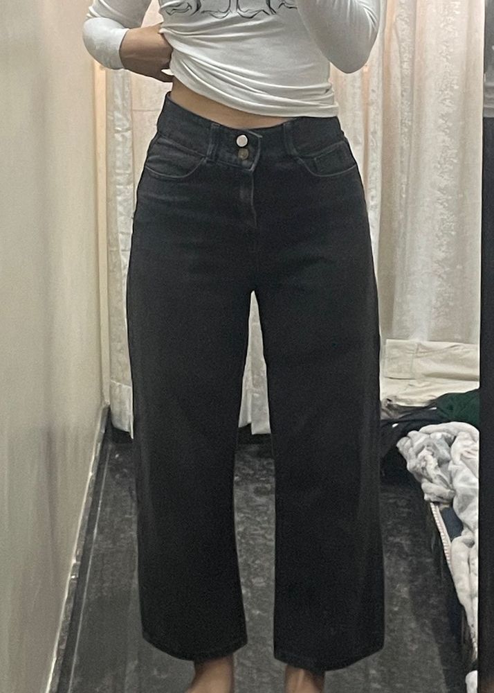 Urbanic Black Denim pants