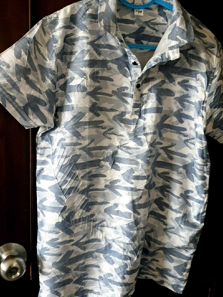 Stylish Men's Abstract Arrow Print Shirt