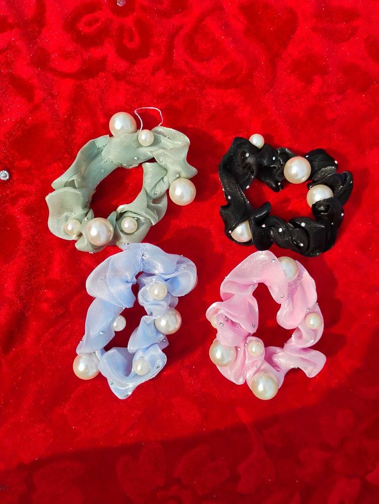 Pearl Embellished Scrunchie Set