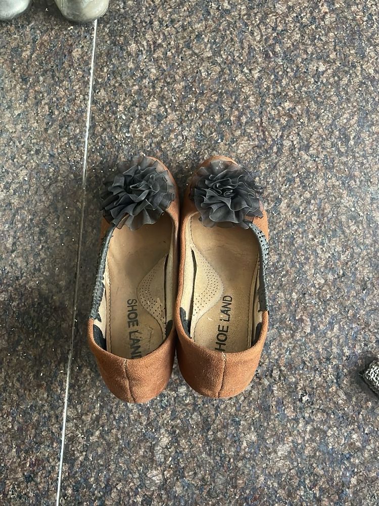 Brown Floral Ballerinas