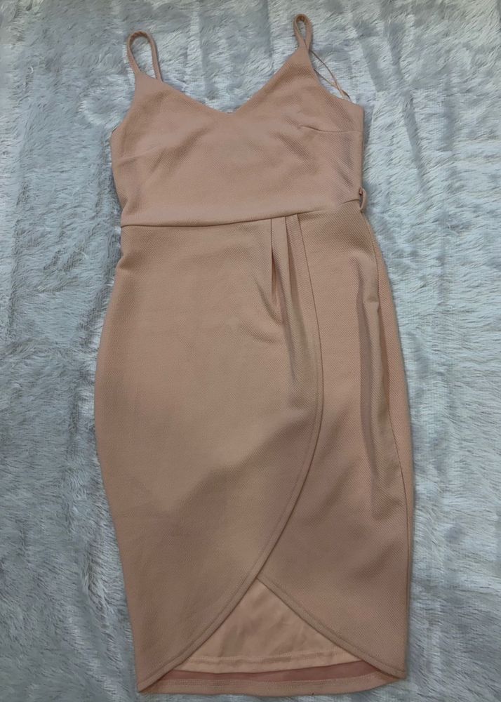 Elegant Beige Midi Dress