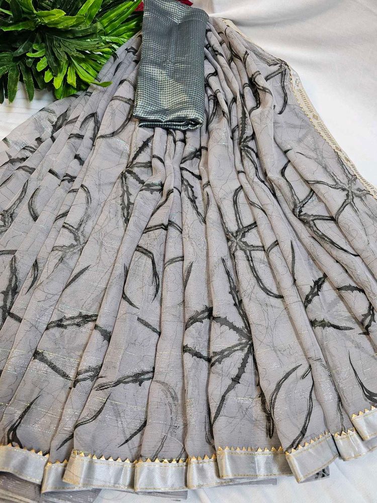 Elegant grey colour Printed Saree with blouse