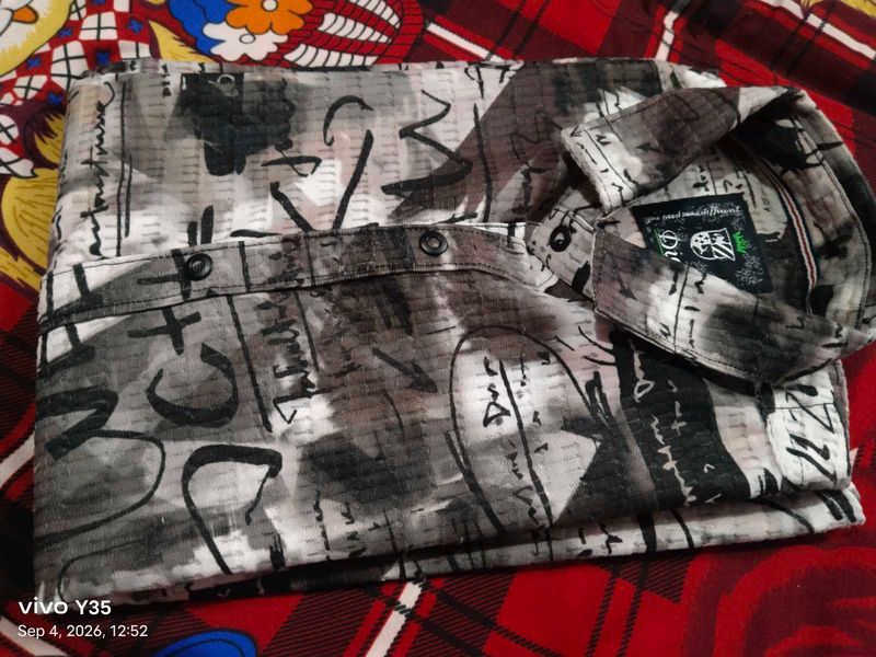 Abstract Print Button-Down Shirt