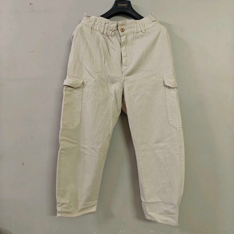 Zara Cargo pants carrot shape