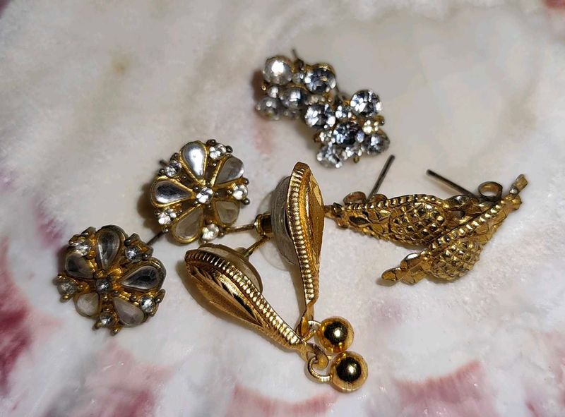 Elegant Gold and Crystal Earrings Set