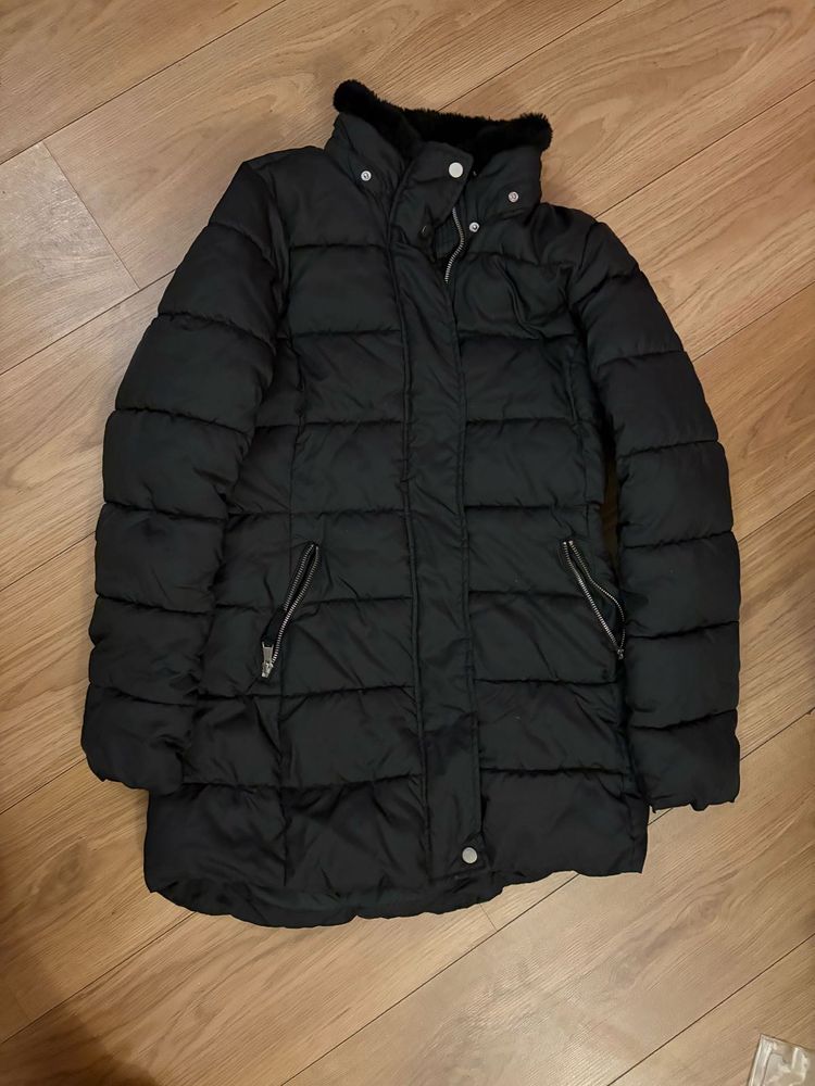 Black Puffer Jacket with Fur Collar