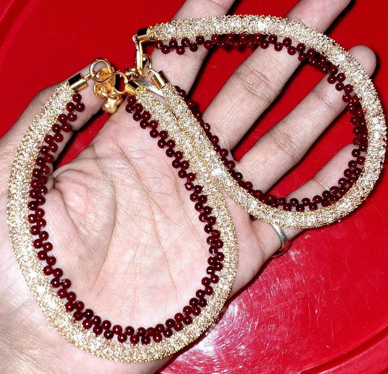 Trending Zirconia Gold Anklet