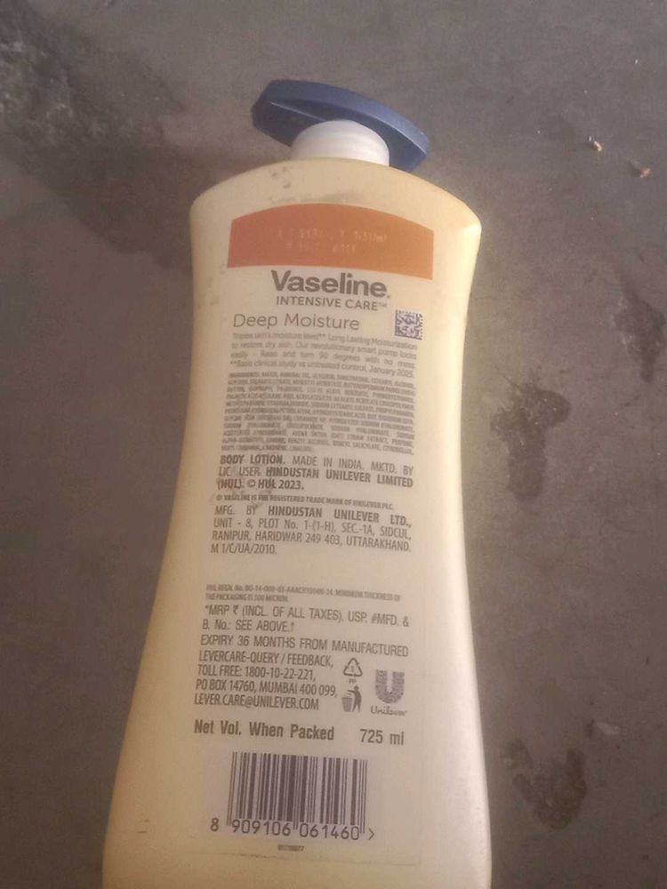 Vaseline Intensive Care Deep Moisture Lotion